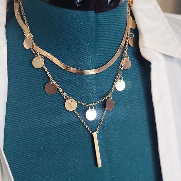 3pcs/set Exquisite Layered Golden Necklace for Women - Picture 6 of 9